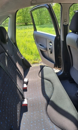 Citroen C3 cena 6900 przebieg: 132652, rok produkcji 2005 z Częstochowa małe 37